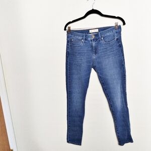 Gap Medium Wash True Skinny Jeans